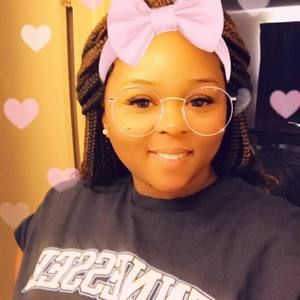 Meet your Posher, Brittany